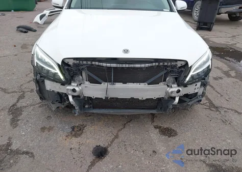 2019 Mercedes-Benz C 300 from USA, damaged, VIN 55SWF8DB5KU296610